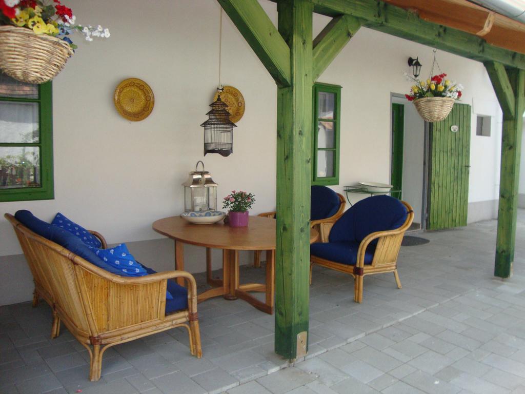 Ferienhaus Somloi Sellö Somloszolos Exterior foto